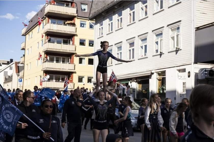 Koselig Leilighet I Narvik Sentrum 5 Soveplasser Gratis Parkering Og Gratis Internett Екстер'єр фото